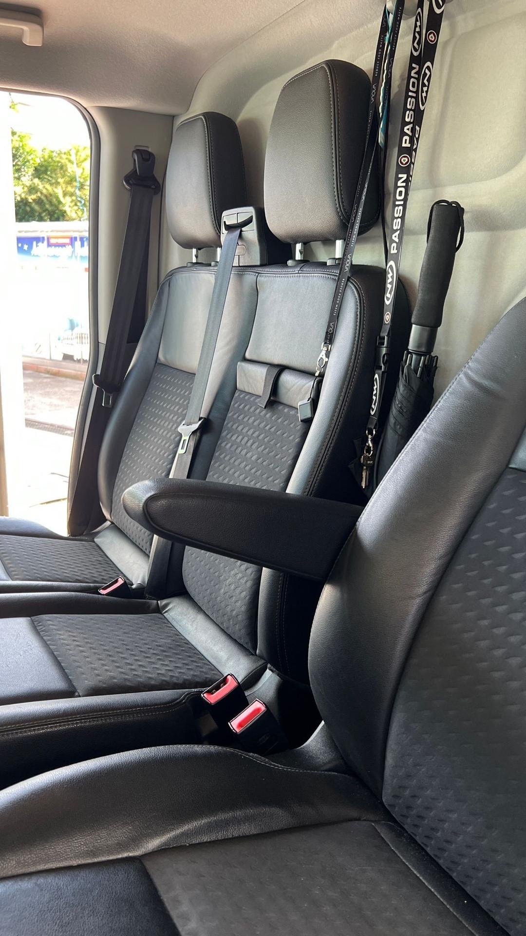 Ford Transit Custom Transit Custom 280 2.0 EcoBlue 130 aut. PC Furgone Titanium
