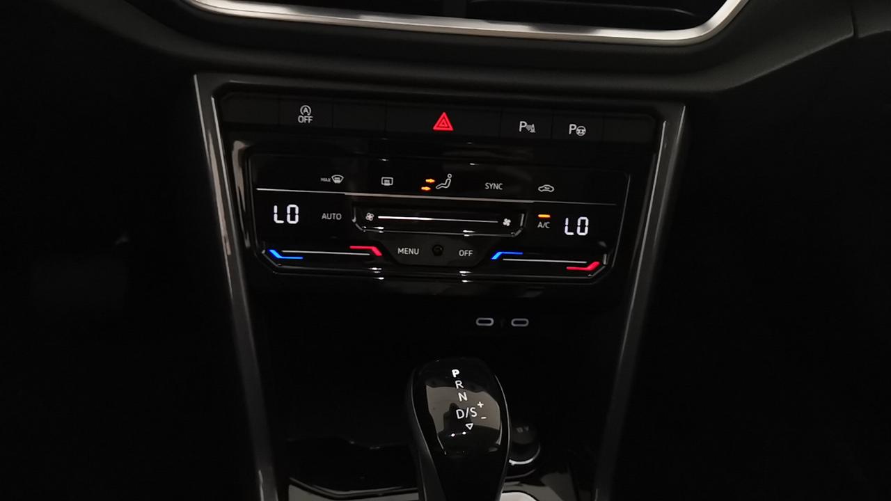VOLKSWAGEN T-Roc 2022 - T-Roc 1.5 tsi Style dsg