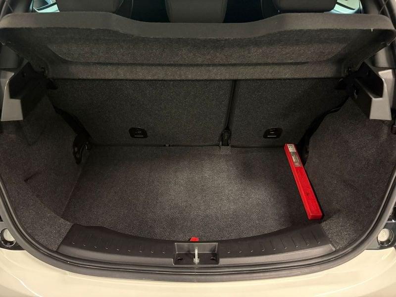 Lancia Ypsilon 1.0 FireFly 70cv Hybrid Gold Plus