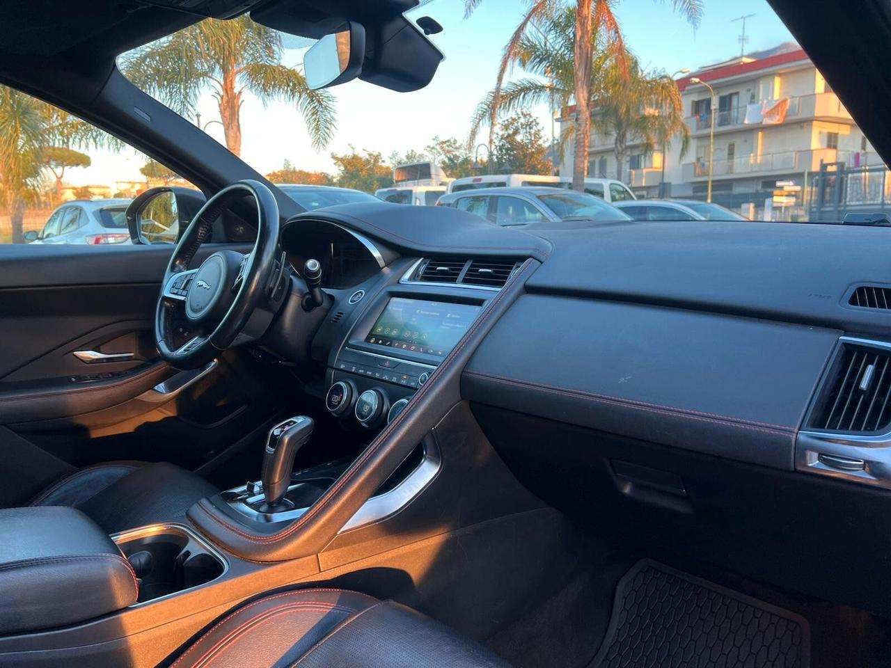 Jaguar E-Pace 2.0D 150 CV R-Dynamic