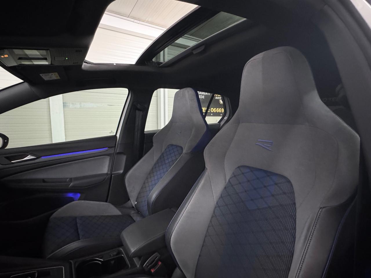 Volkswagen Golf 2.0 TSI DSG 4Motion R