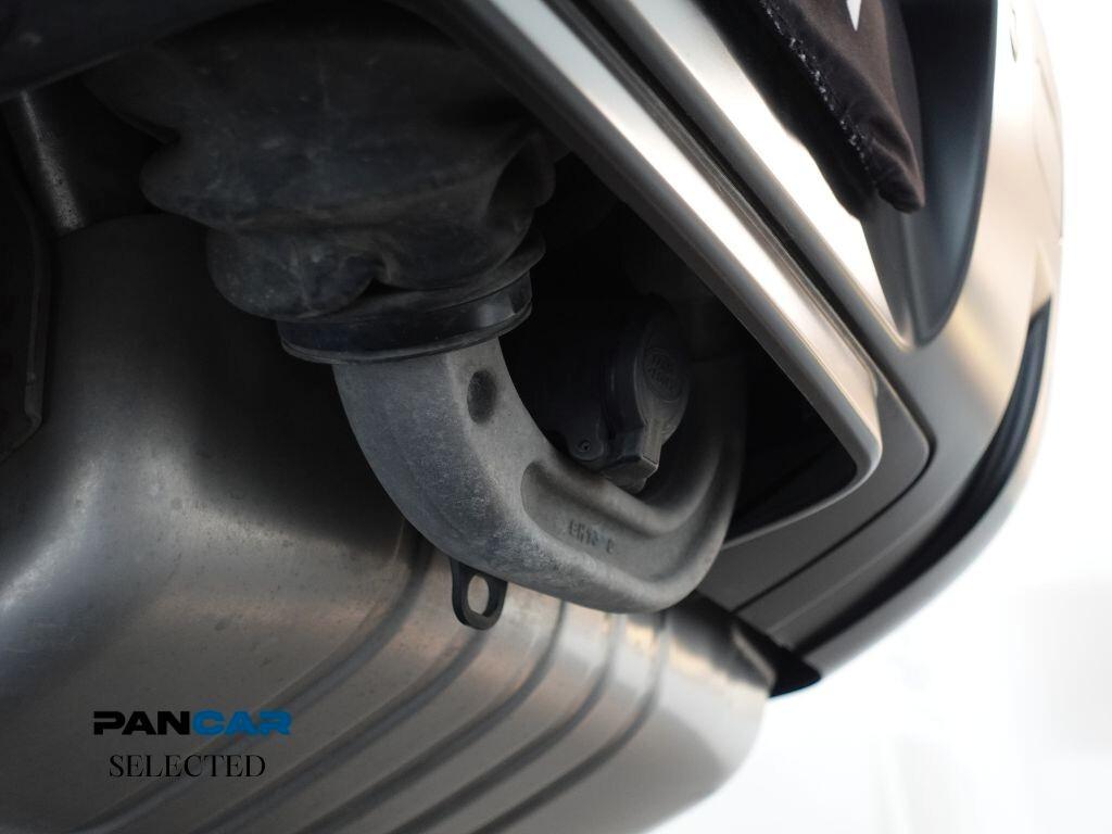 Land Rover Defender 90 3.0D I6 250 CV AWD Auto SE