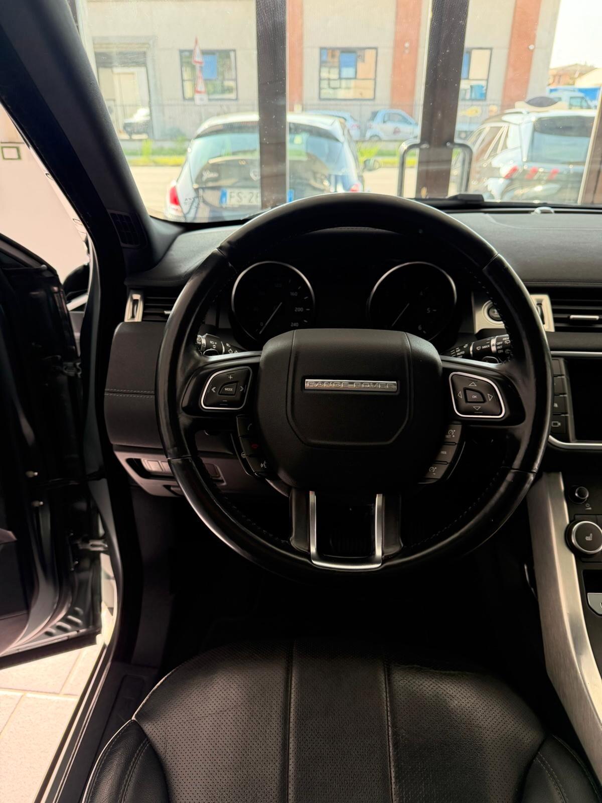 Land Rover Range Evoque 2.0 TD4 150 CV 5p. SE Dynamic