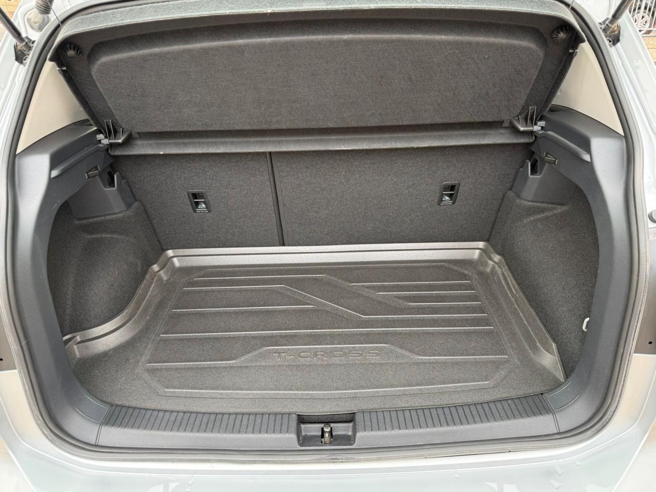 VOLKSWAGEN T-CROSS 1,0 TSI 110 CV SPORT MAN 5P