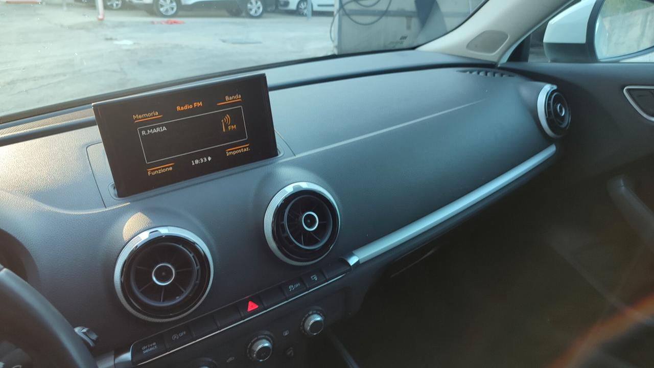 AUDI A3 1.6 TDI -