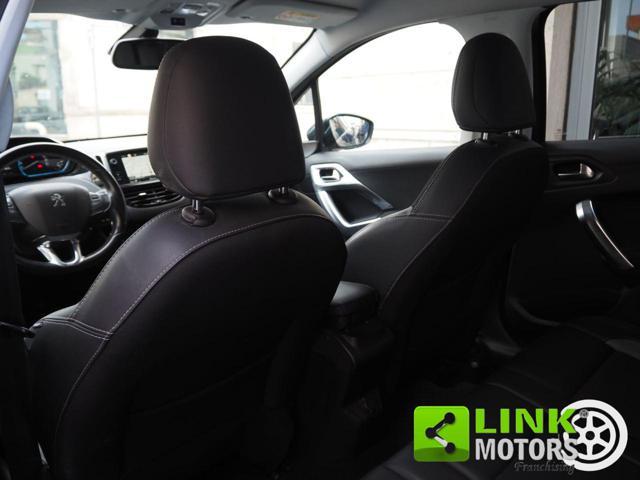PEUGEOT 2008 BlueHDi 100 S&S Allure