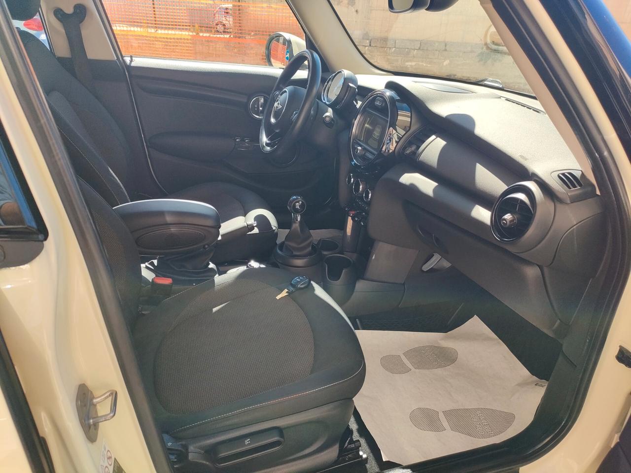 MINI Mini 1.5 One D HYPE 5p - FULL-LED