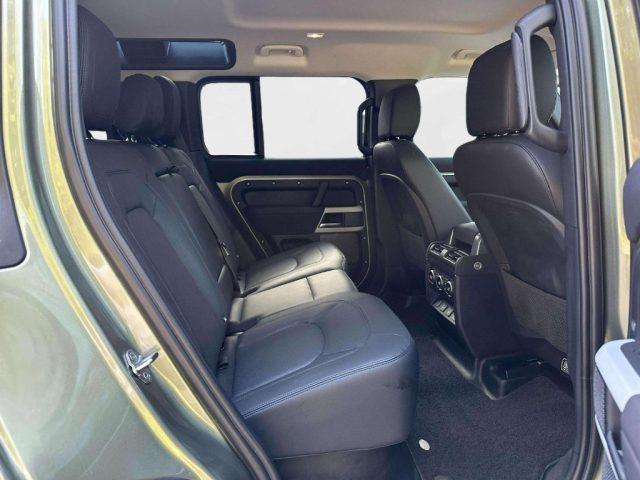 LAND ROVER Defender 110 3.0D I6 250 CV AWD Auto SE