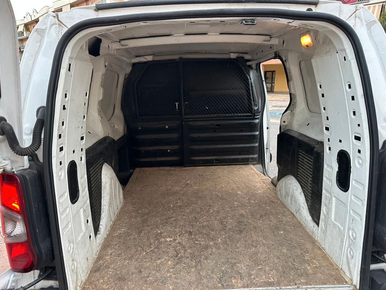CITROEN BERLINGO 1.6 BLUEHDI 100CV
