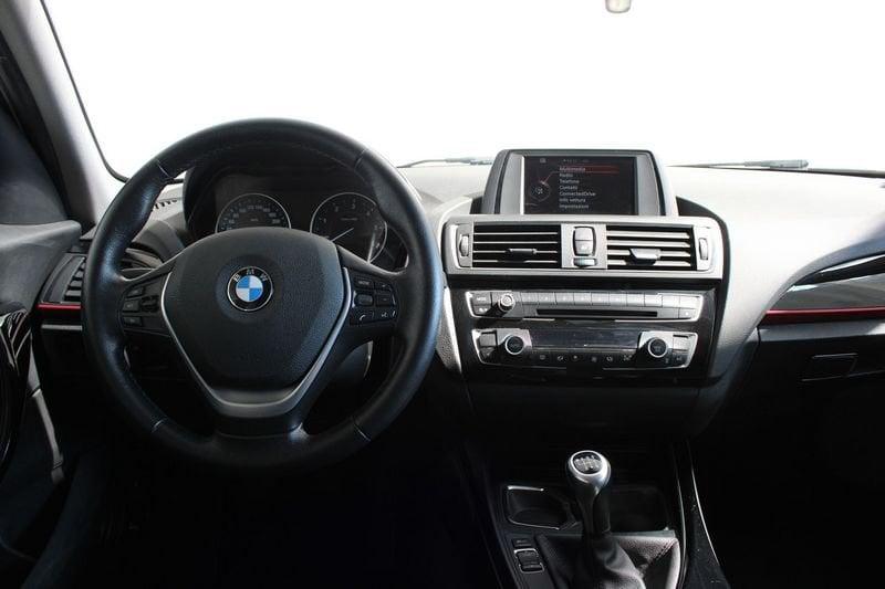 BMW Serie 1 (F20) 118D 5P. SPORT