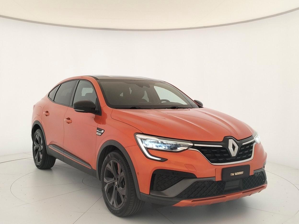 Renault Arkana Hybrid E-Tech 145 CV R.S. Line
