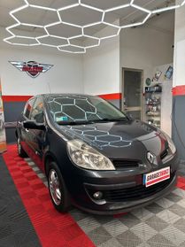Renault Clio 1.2 16V 5 porte Le Iene