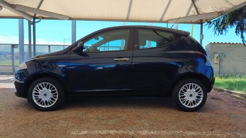 Lancia Ypsilon 1.2 69cv Silver