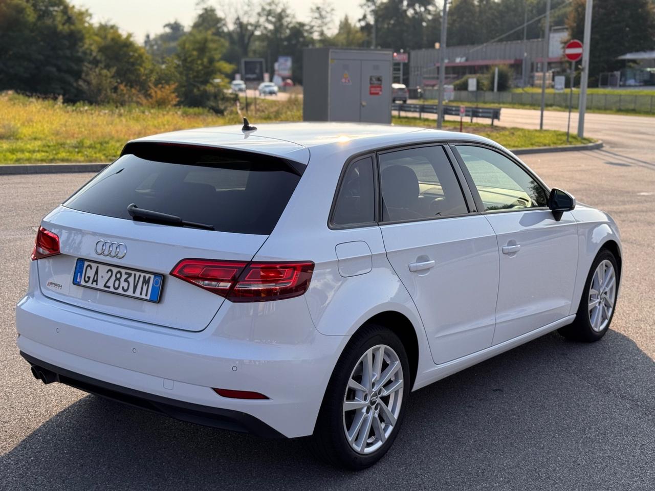 Audi A3 SPB 35 TFSI COD Admired