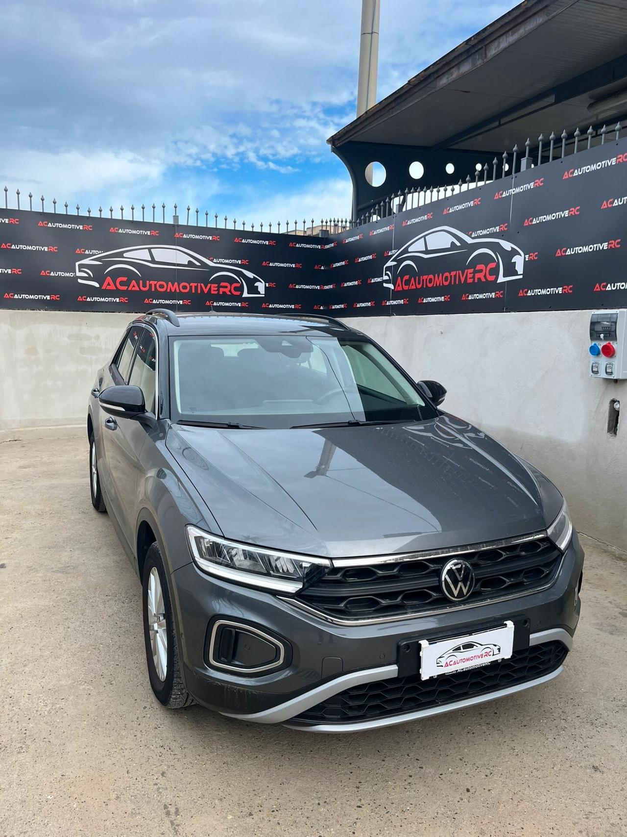 Volkswagen T-Roc 1.0 TSI Life