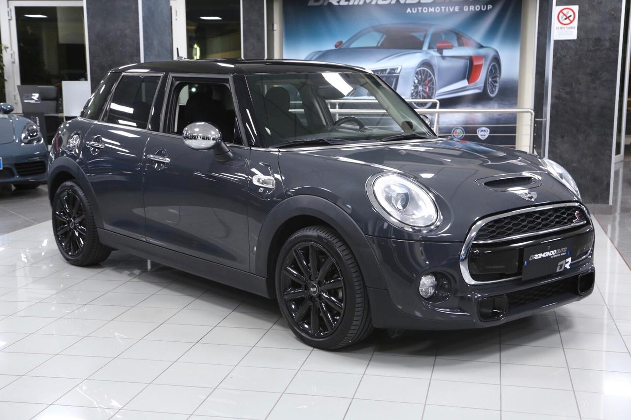 Mini 2.0 Cooper SD 5 porte auto