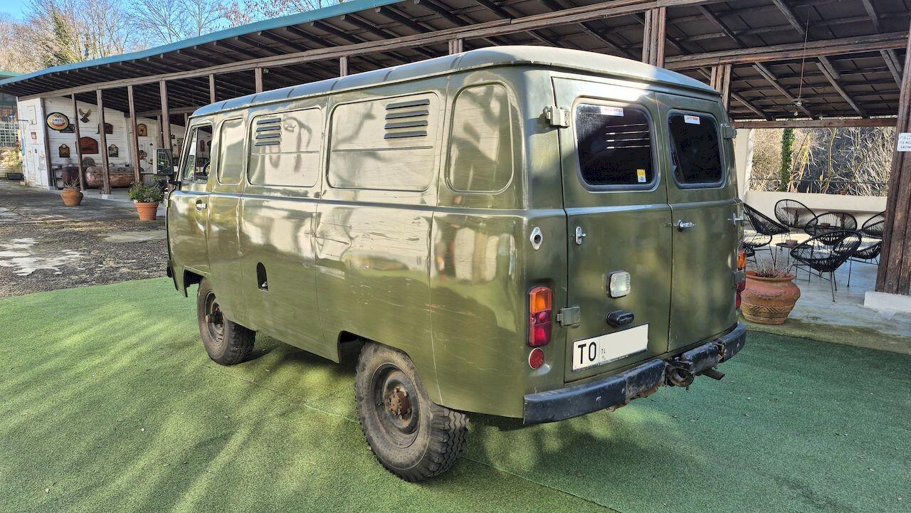 UAZ 452 Furgone 4×4 Serie 3741 – 1991
