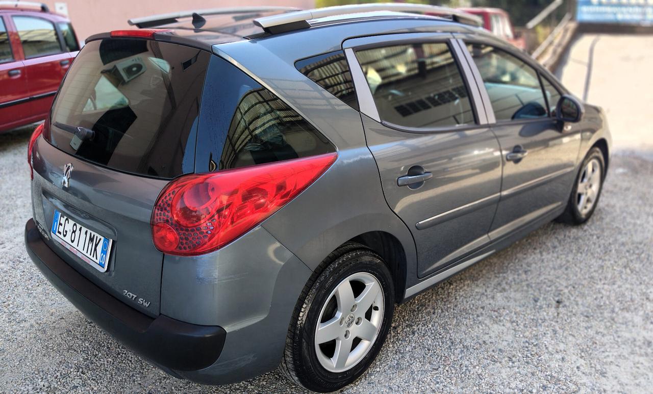 Peugeot 207 1.4 VTi SW Ciel GPL
