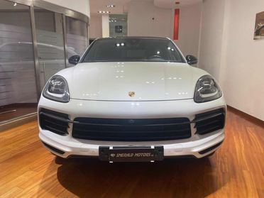 PORSCHE Cayenne Coupé 3.0 V6