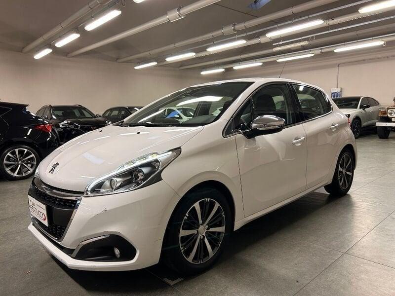 Peugeot 208 BlueHDi 100 5 porte Allure