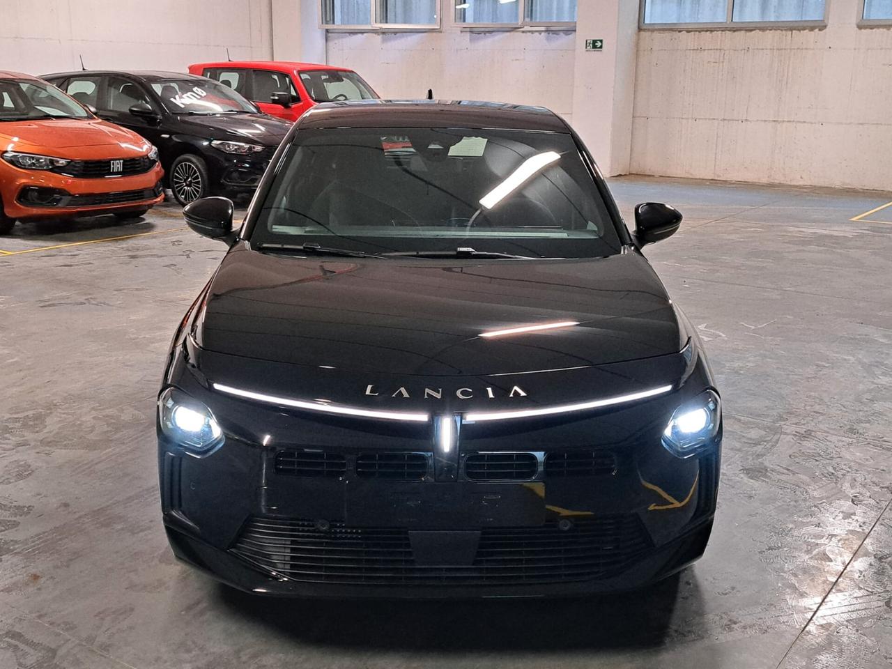 Lancia Ypsilon 1.2 Turbo mhev Hybrid e-DCT Km. 0
