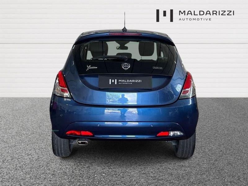 Lancia Ypsilon III 2021 1.0 firefly hybrid Gold s&s 70cv