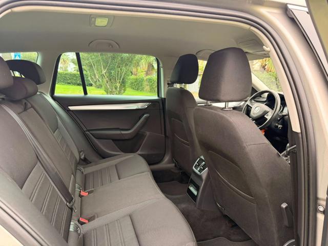 SKODA Octavia 1.5 DSG Wagon Ambition G-Tec METANO