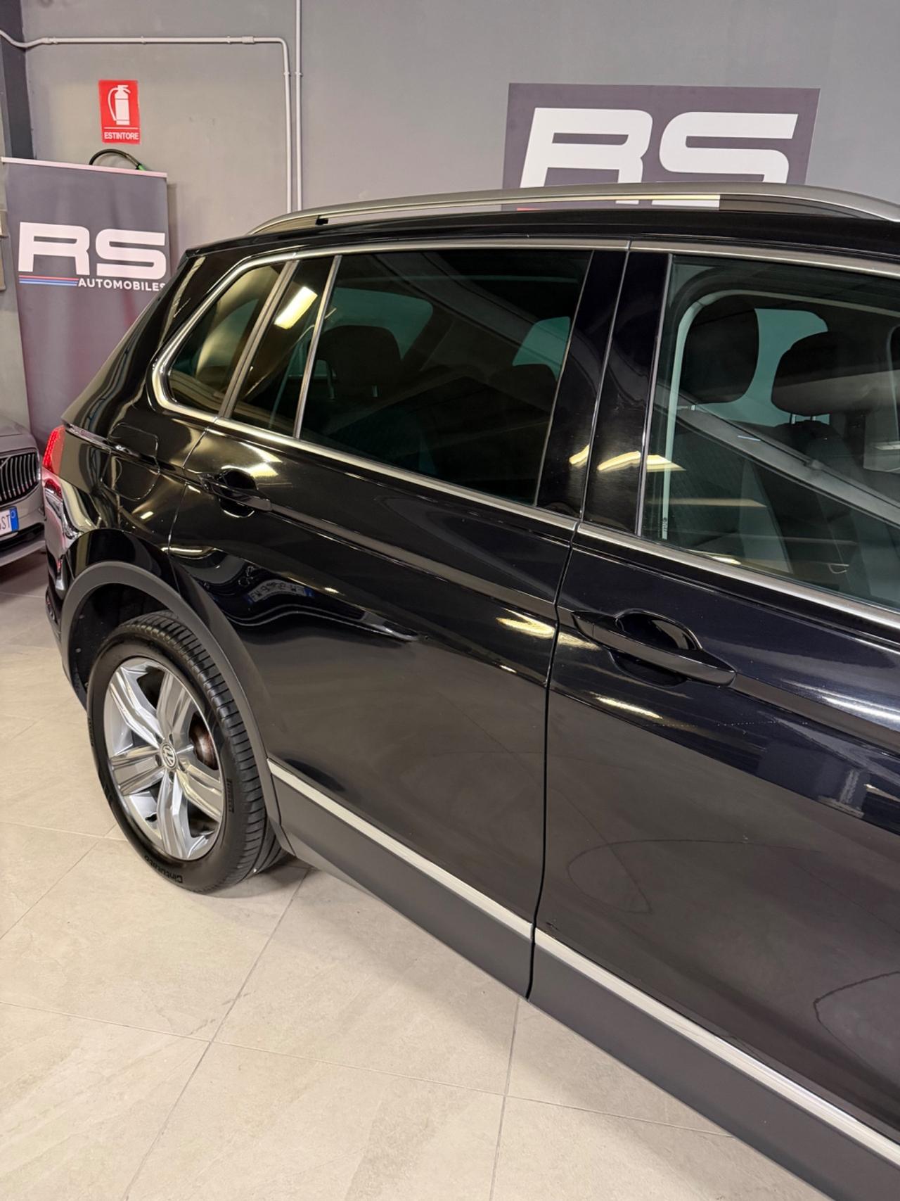 Volkswagen TIGUAN 2.0 TDI 4x4 EU6B BLUEMOTION TECNOLOGY KMCERT