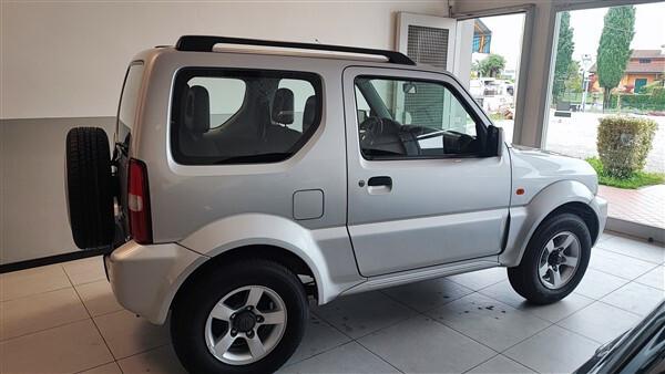 Suzuki Jimny 1.3i 16V cat 4WD !!! SOLO 98.900 KM !!!