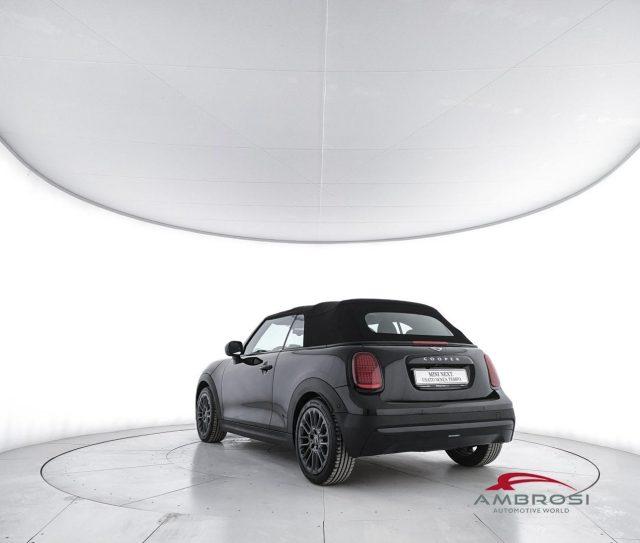 MINI Cabrio Cooper 2.0 C Favoured auto