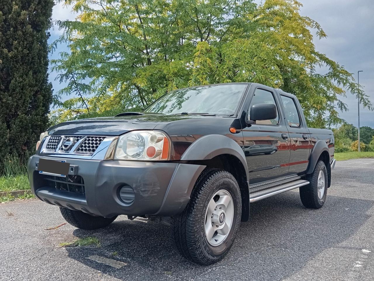 Nissan Navara 2.5 dCi 4 porte Double Cab Permute 4X4