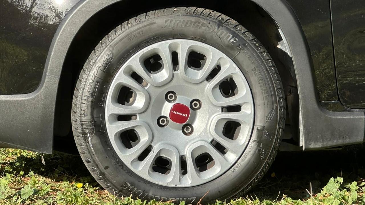 Fiat Panda 1.0 FireFly S&S Hybrid 2023 PERFETTA neop LEGGI TESTO