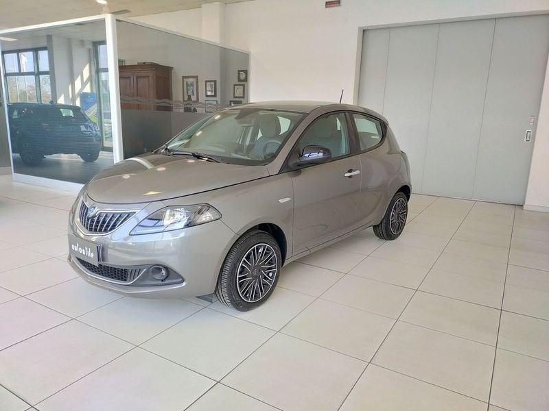 Lancia Ypsilon Ypsilon 1.0 FireFly 5 porte S&S Hybrid Gold KM0