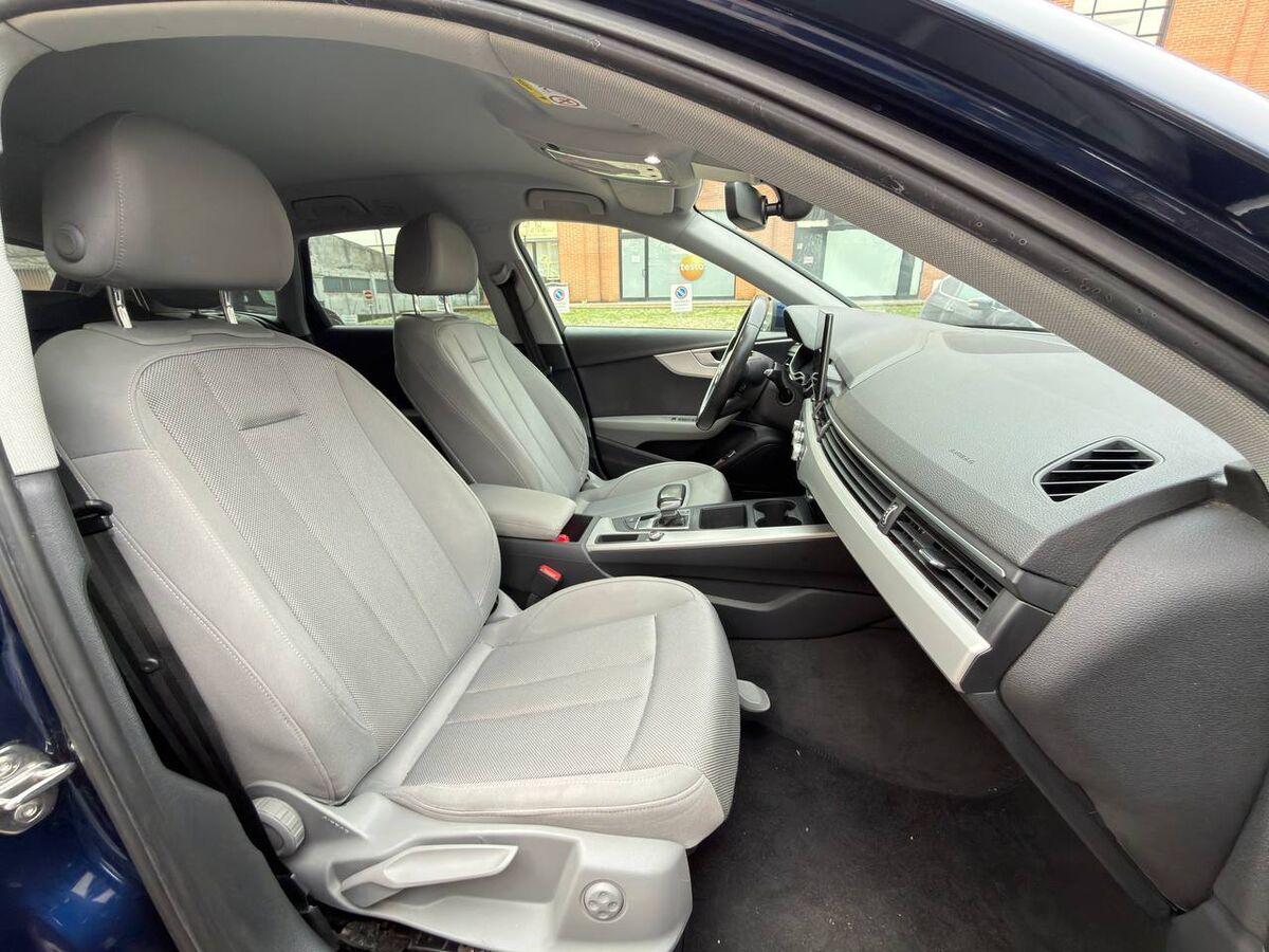 Audi A4 Avant 35 2.0 tdi mhev Business Advanced 163cv s-tronic