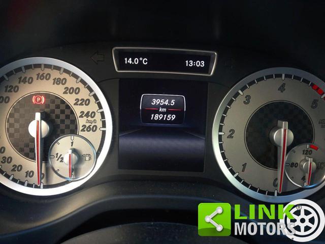 MERCEDES-BENZ A 180 CDI Premium