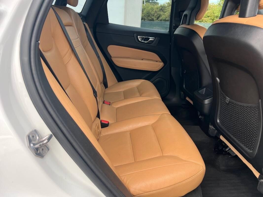 Volvo XC60 2.0 d4 Inscription awd geartronic my18