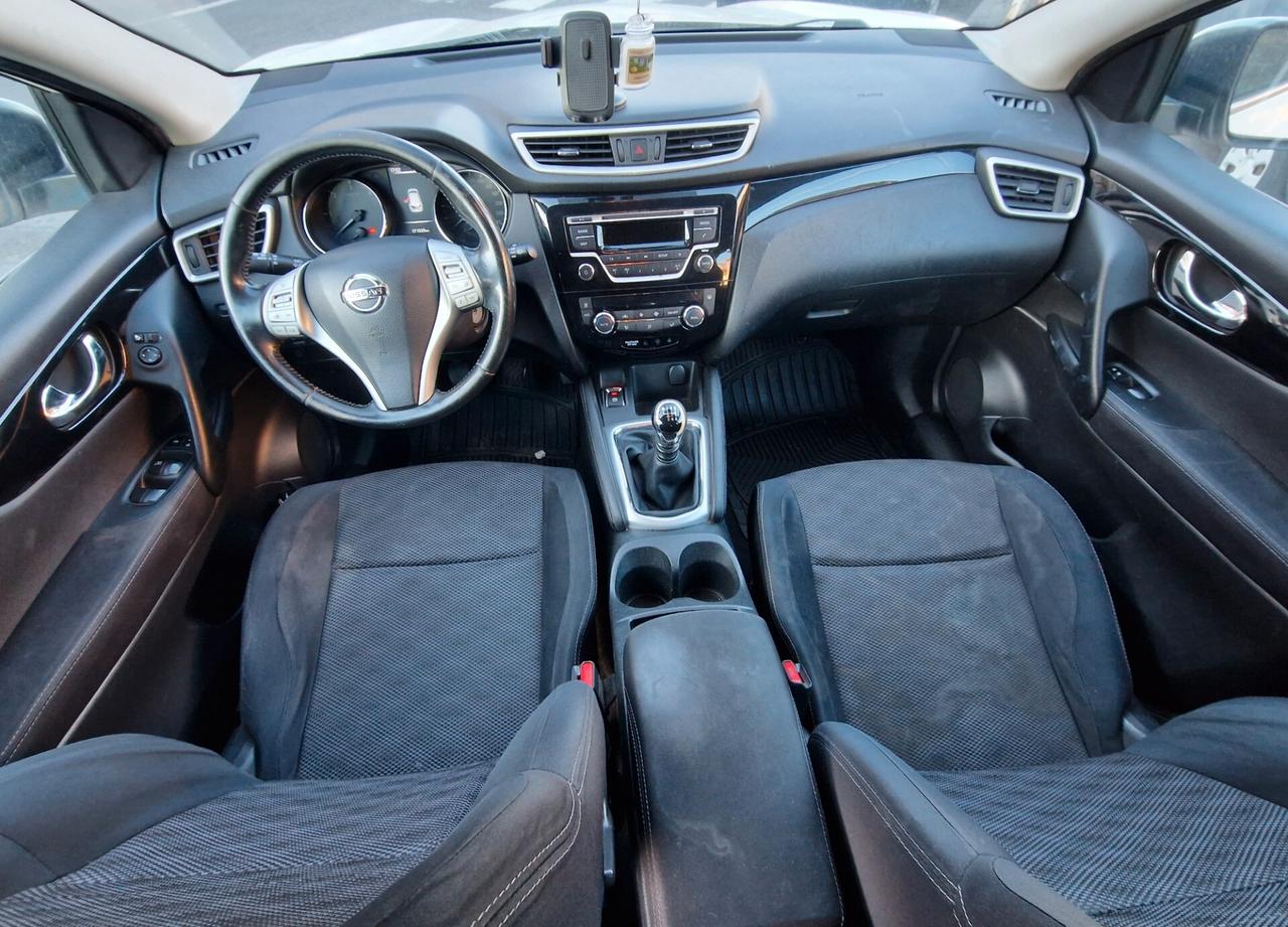 Nissan Qashqai 1.5 dCi DPF Tekna