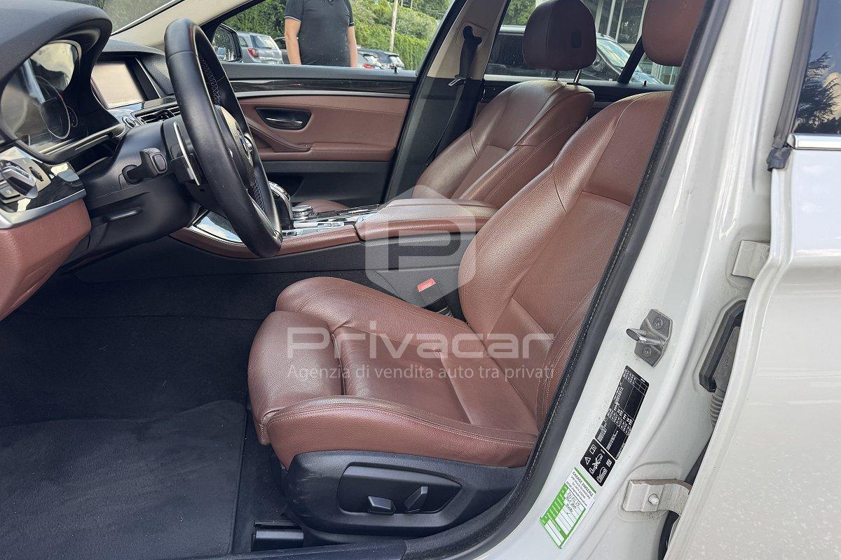BMW 530d xDrive 249CV Touring Luxury