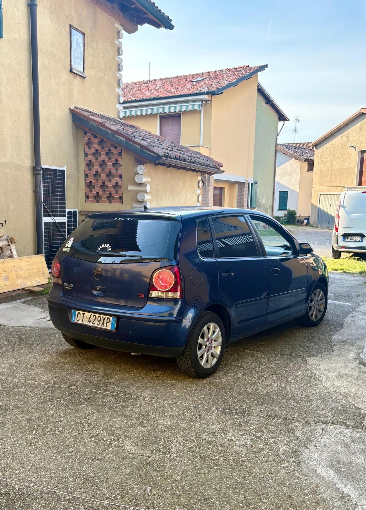 Volkswagen Polo 1.4/80CV TDI 5p. Sportline