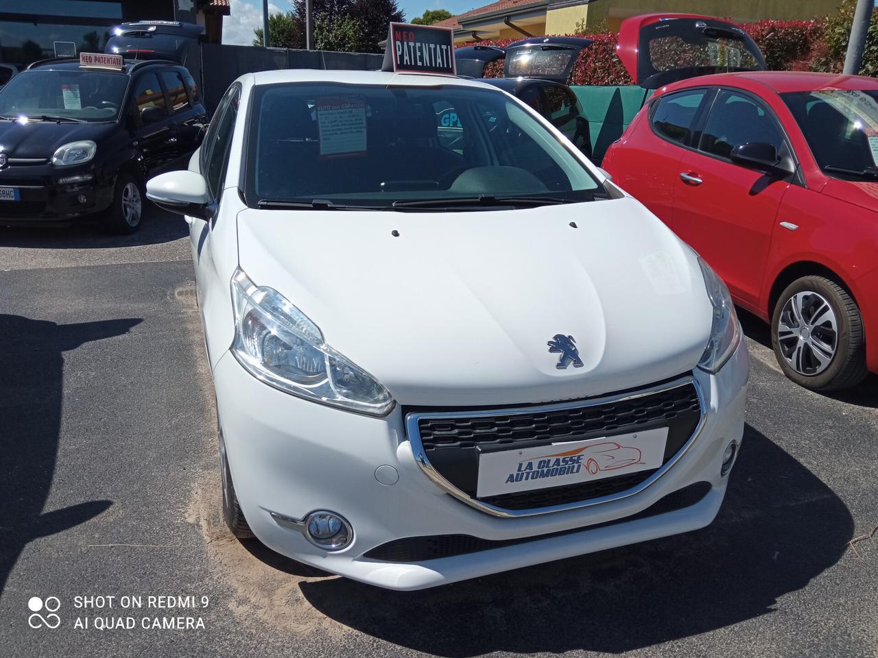 Peugeot 208 1.4 HDi 5 porte pasaggio compreso
