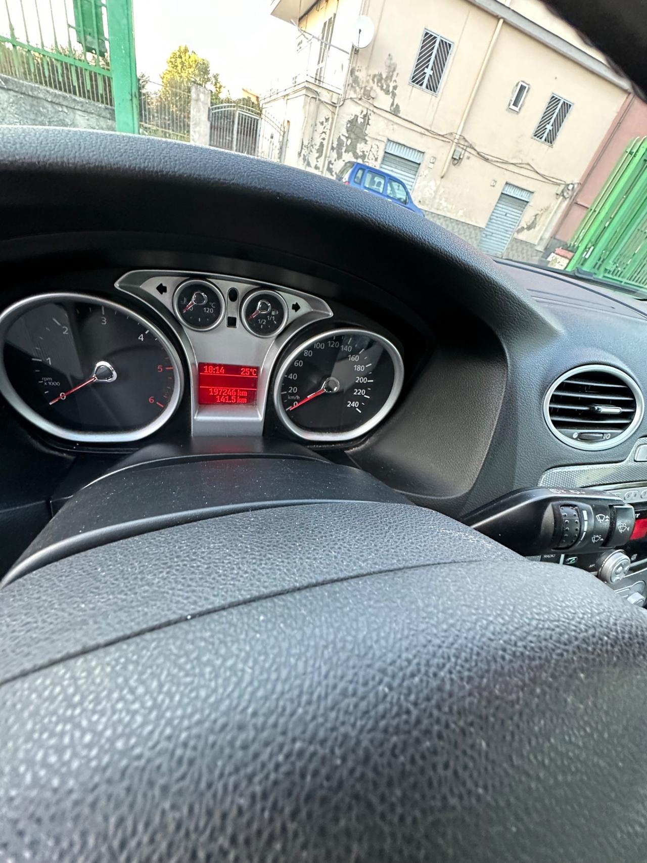 Ford Focus 1.6 TDCi (110CV) 5p. Tit. DPF