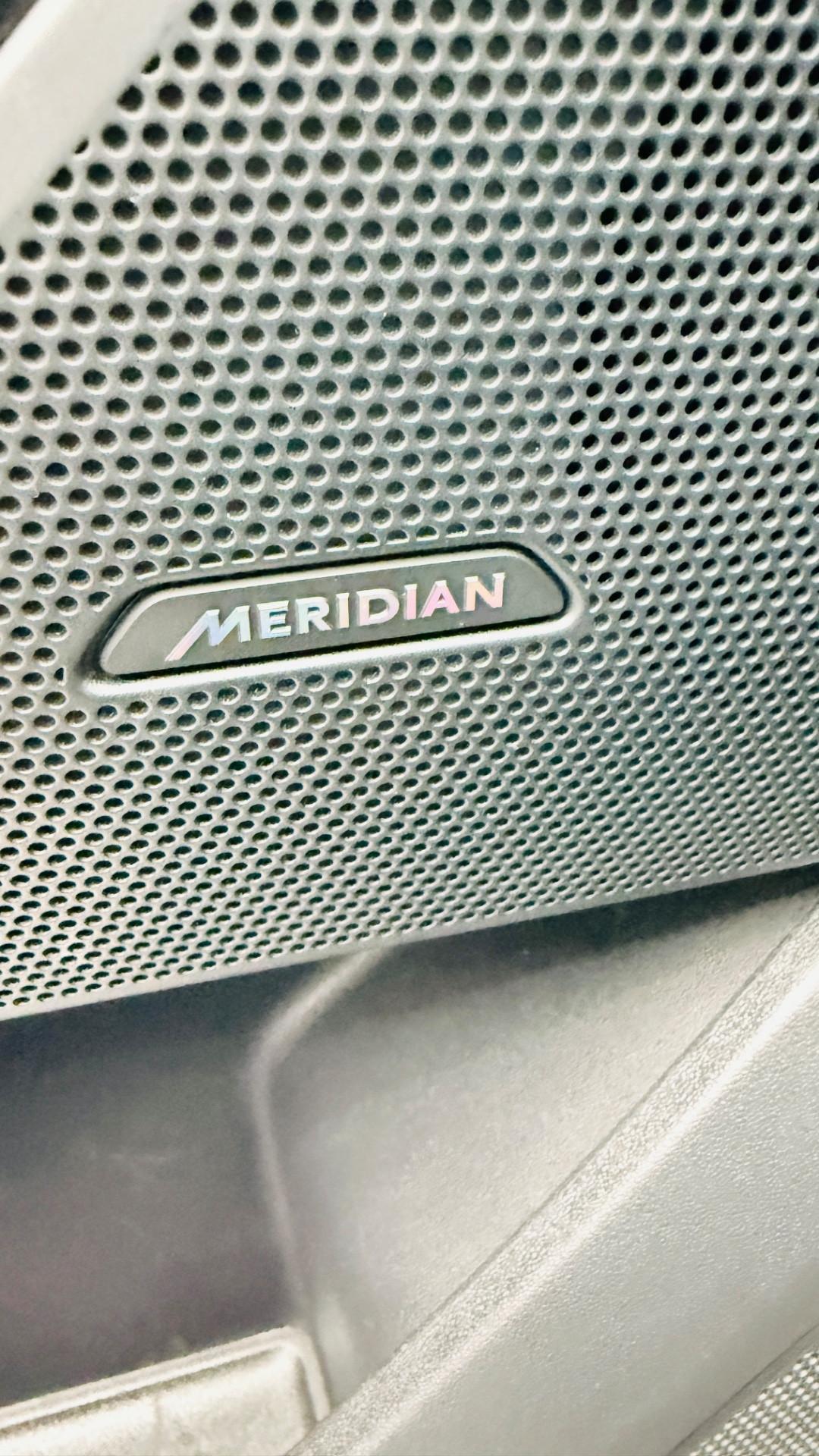 Land Rover Range Velar 2.0D I4 240 CV R-Dynamic SE