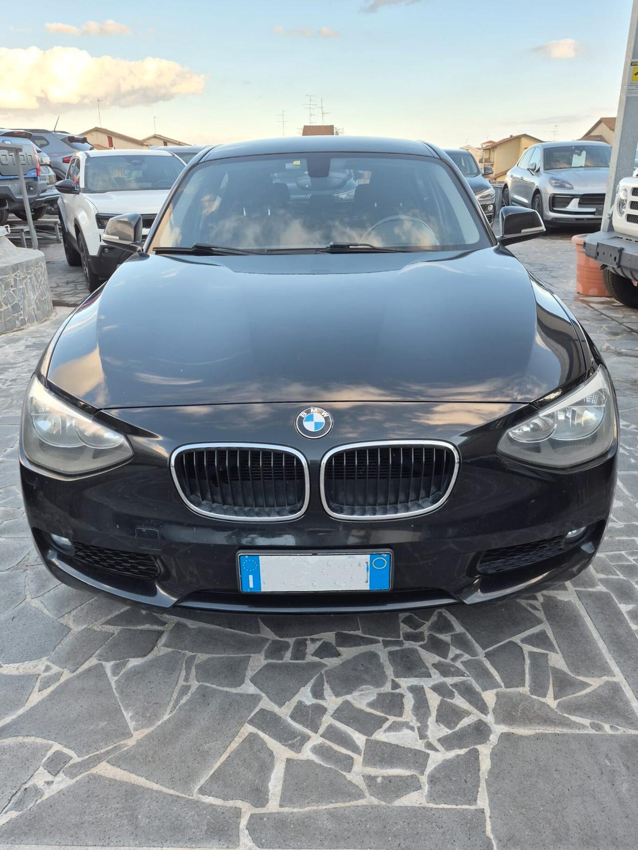 Bmw 116 116d 5p. Efficient Dynamics Urban