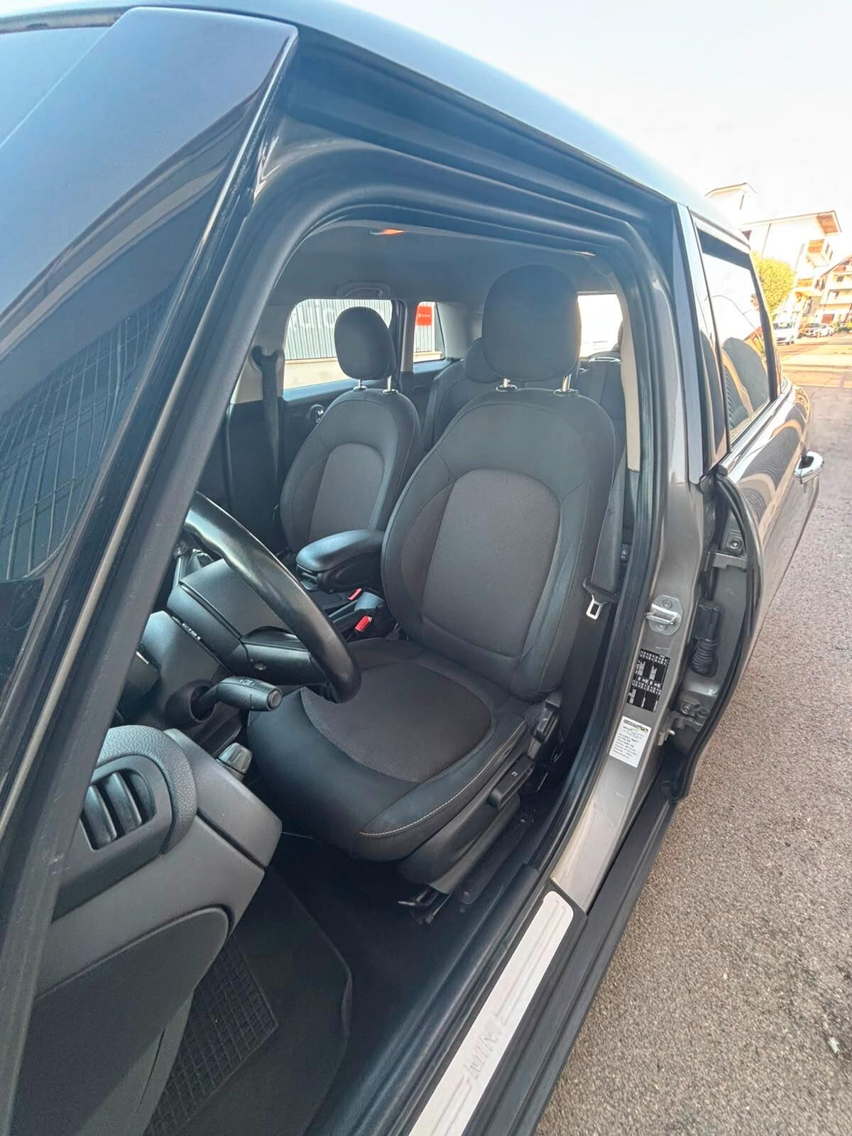 Mini 1.5 Cooper D Hype 5 porte ANNO 2017