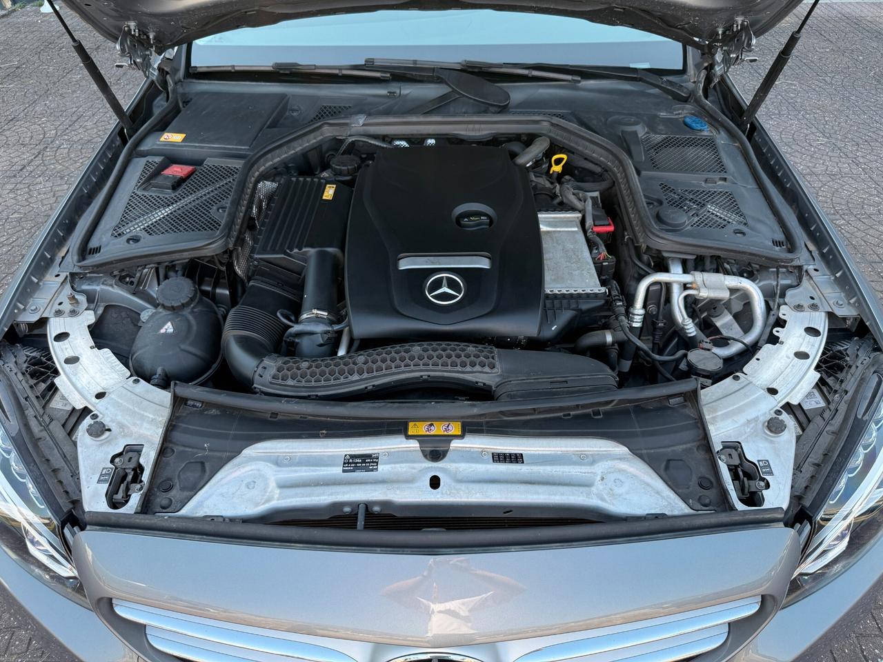 Mercedes-benz C 200 Sport 26000KM!!!