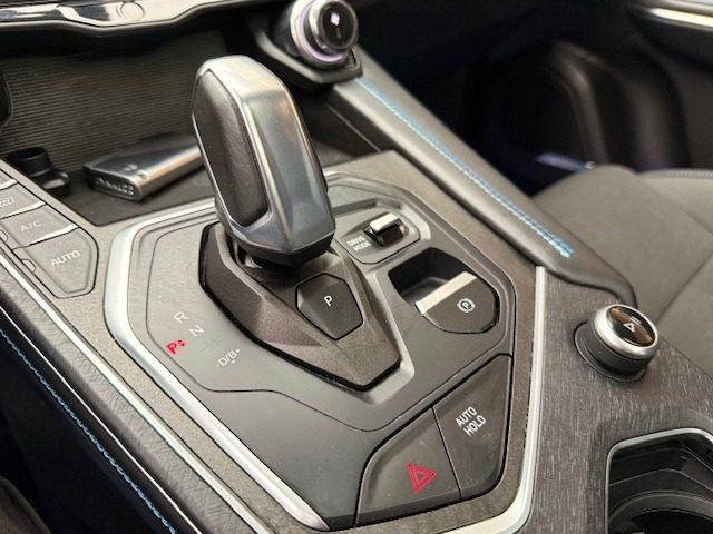 LYNK & CO 01 PHEV TETTO PANORAMICO