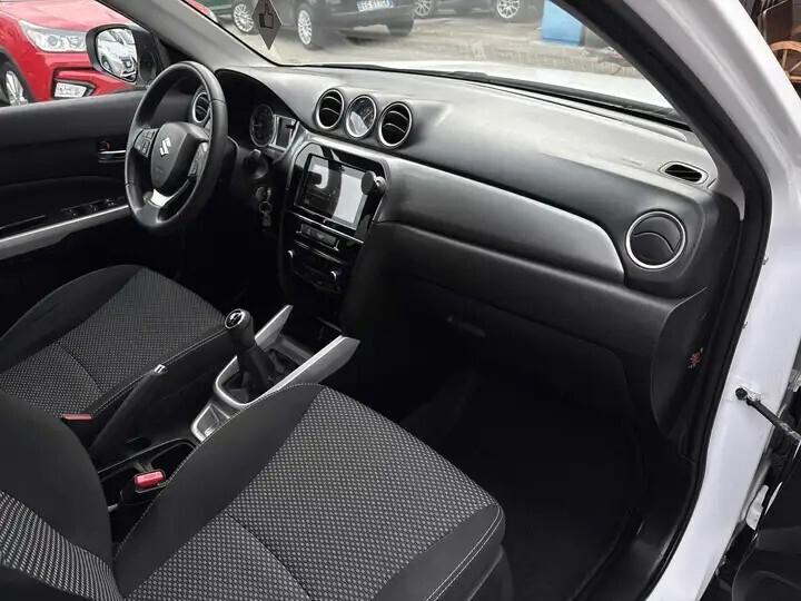 Suzuki Vitara 1.6 VVT V-Top