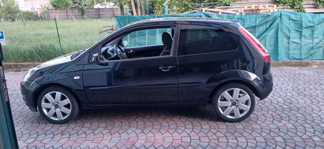 Ford Fiesta DIESEL NEOPATENTATI