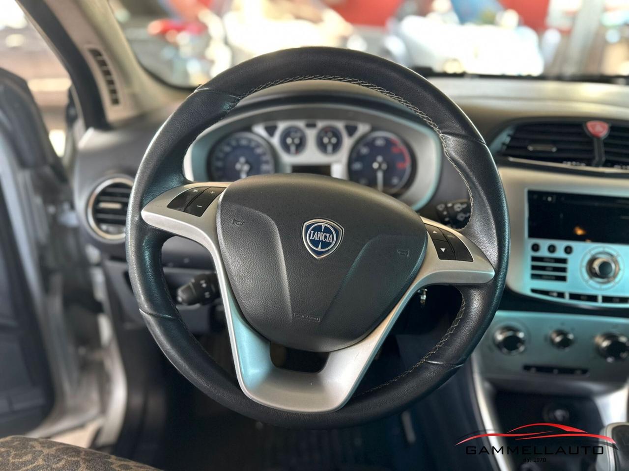 Lancia Delta 1.6 mjt Argento 120cv E5