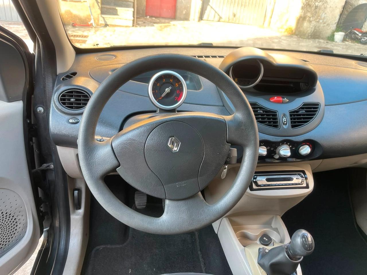 Renault Twingo 1.2 8V Dynamique